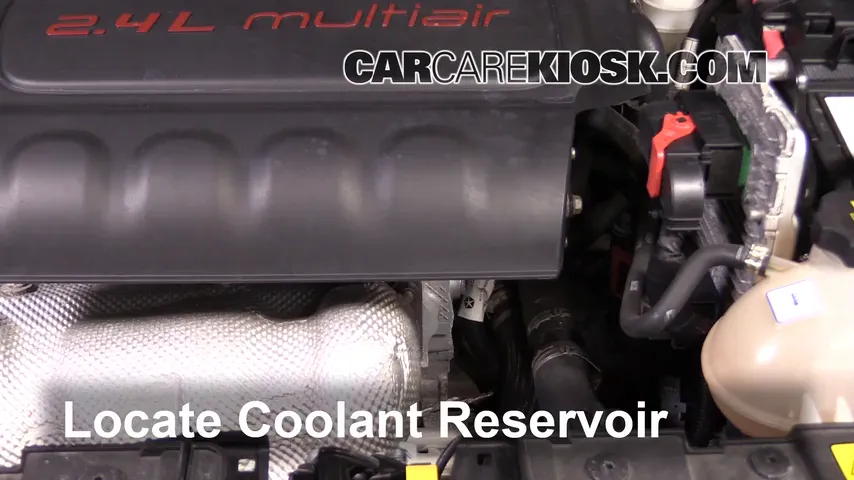 2016 Fiat 500X Easy 2.4L 4 Cyl. Coolant (Antifreeze) Check Coolant Level